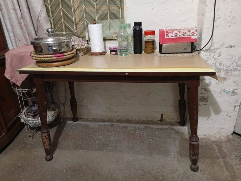 small size dining table with 2 chairs 0