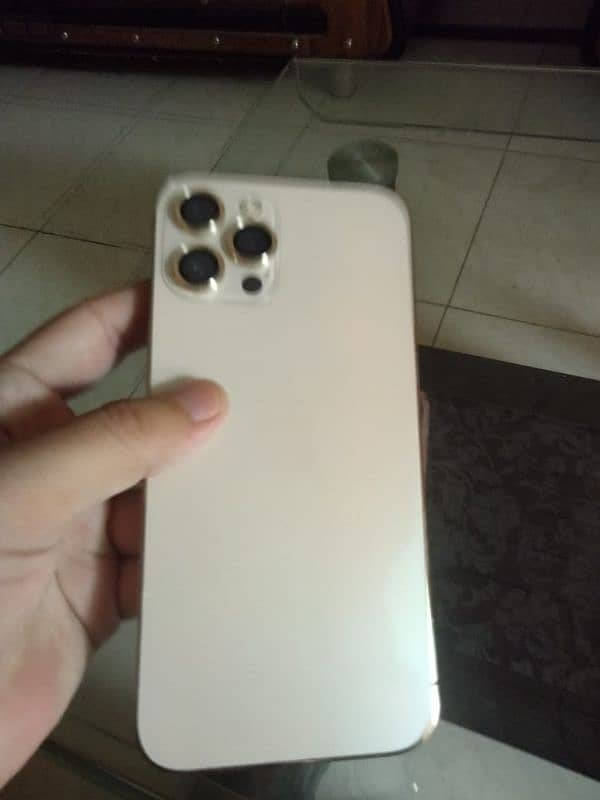 Iphone 12 pro max  Factory unlocked  256gb gold 7
