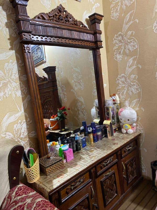 King Size Bed 2 Sides Table Dressing Table 4