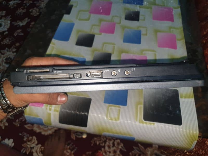 code2 du 250gb ssd 3gb ram 4
