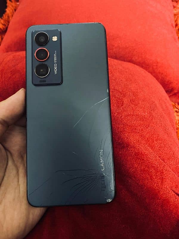 8gb Ram 256gb memory Tecno camon 18 premier 1