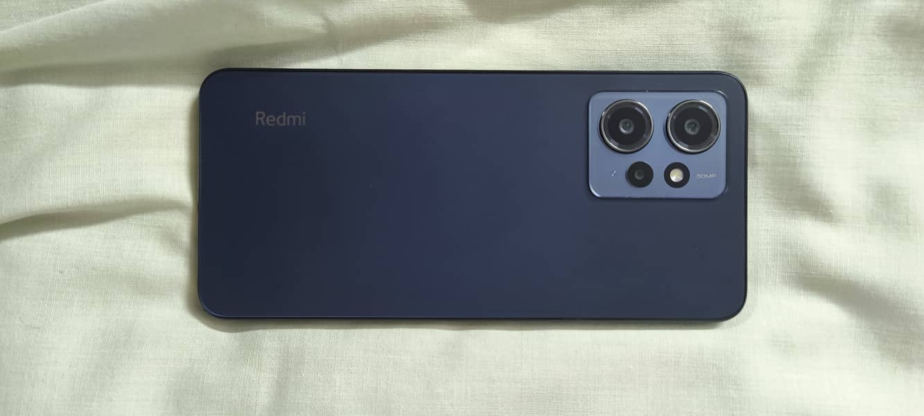 Xiaomi Redmi Note 12. 4