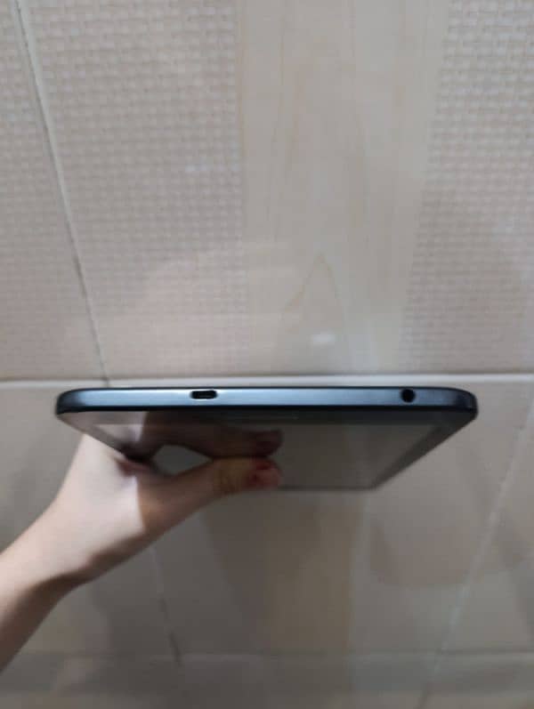 Samsung Galaxy TAB E 5