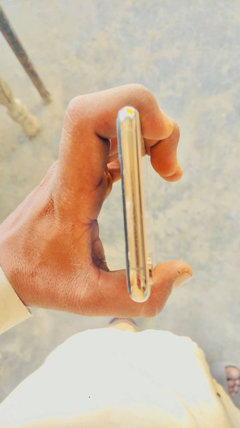 Iphone Xs max exchange offer 4