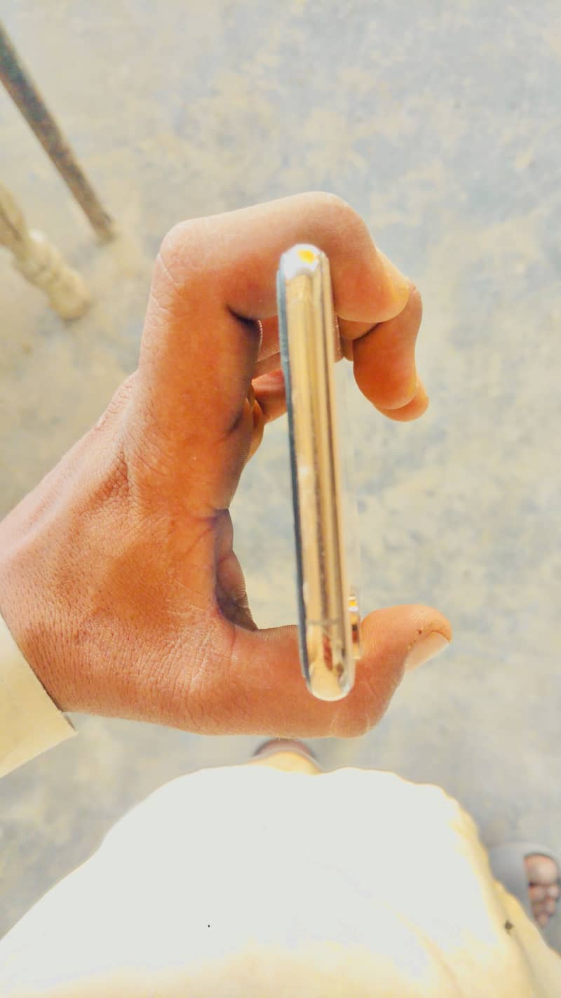 Iphone Xs max exchange offer 5