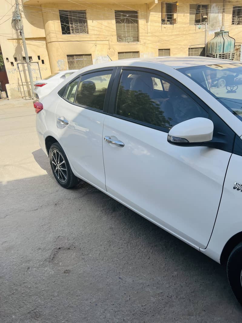 Toyota Yaris 2020 full option 2