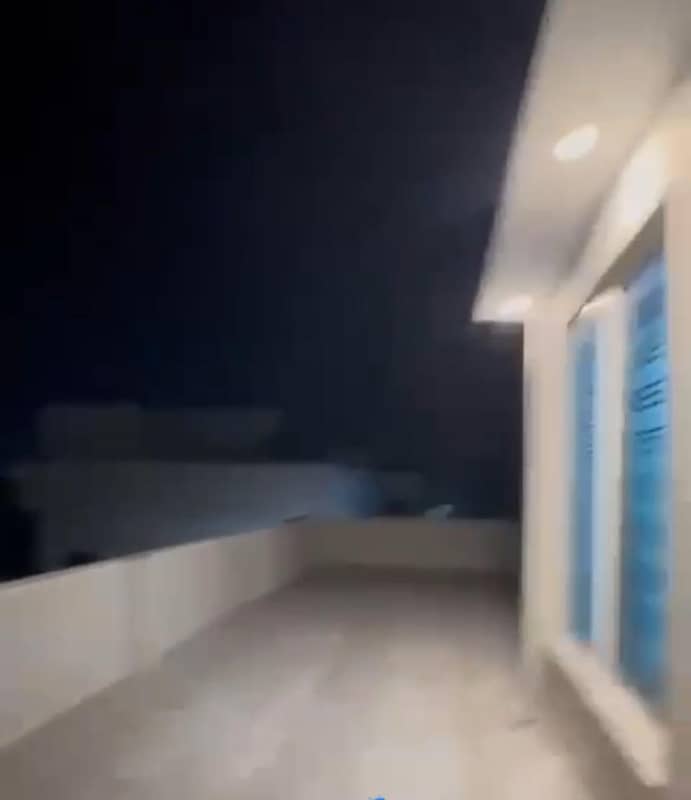 House for sale in good location in Faisal Town phase 1. 9