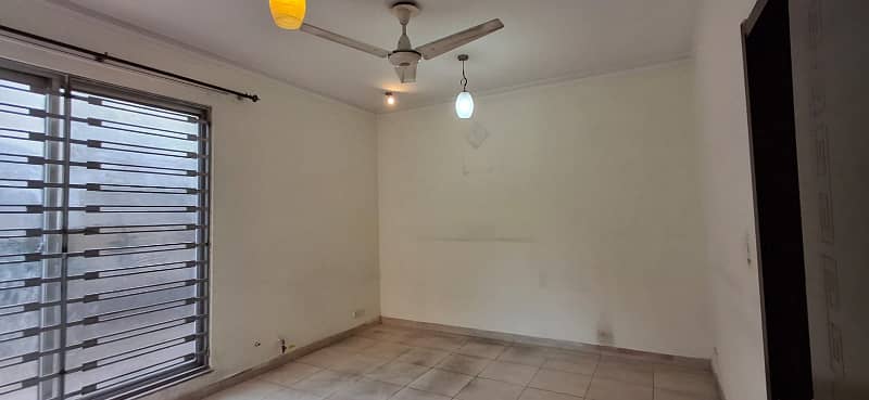 Beautiful 12 Marla Defense villa available for rent in DHA Phase 1 Islamabad 6