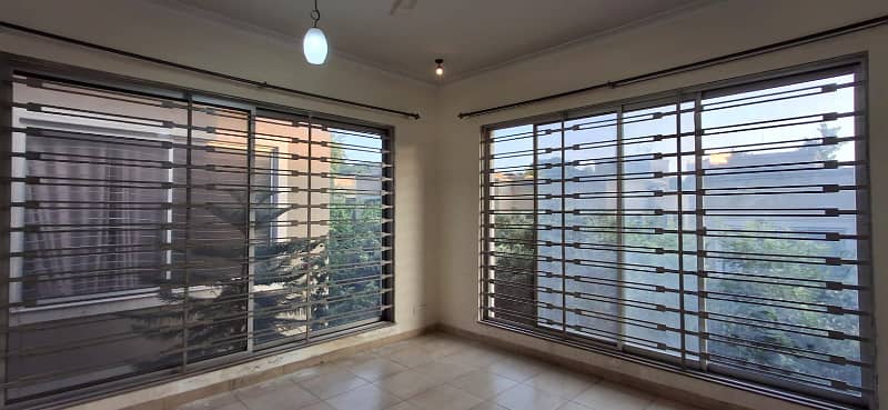 Beautiful 12 Marla Defense villa available for rent in DHA Phase 1 Islamabad 17