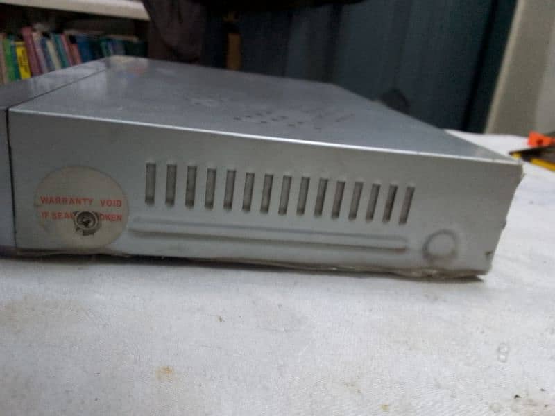 DWN Receiver Device. With Antenna 6