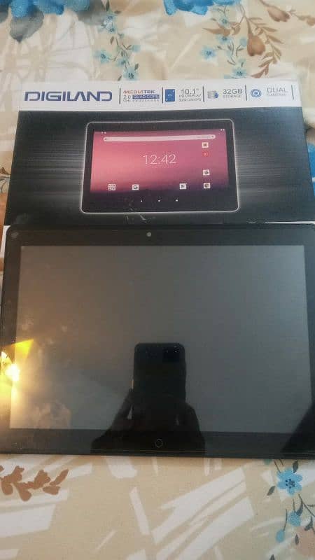 DIGILAND 32 GB US MODEL QUAD-CORE PROCESSOR HD DISPLAY 1