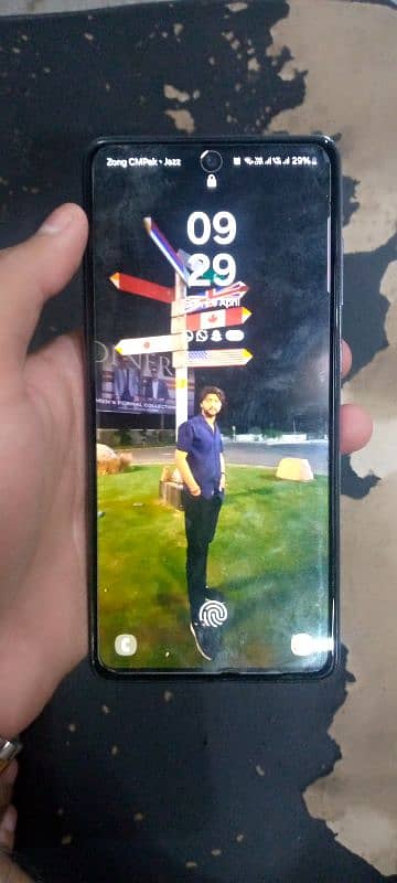 samsung A72 . . . . condition 10/9.8/128  eargent need seel 4