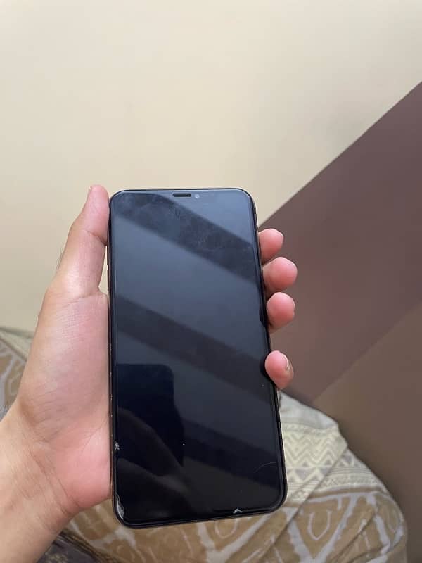 iphone xs max pta approved 4