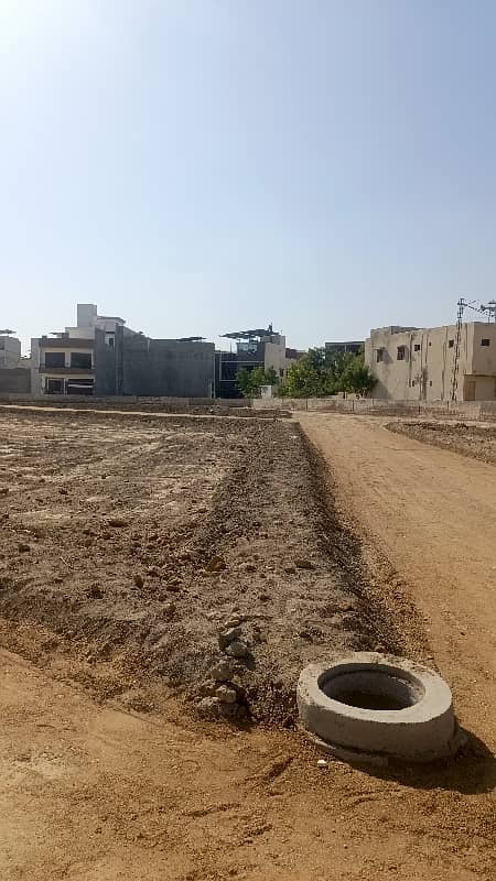 240 Sq Yard Leased Plot (ON BANK LOAN ALSO) For Sale in BLOCK 4 PIR AHMED ZAMAN TOWN 11