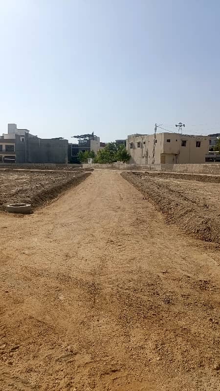 240 Sq Yard Leased Plot (ON BANK LOAN ALSO) For Sale in BLOCK 4 PIR AHMED ZAMAN TOWN 12