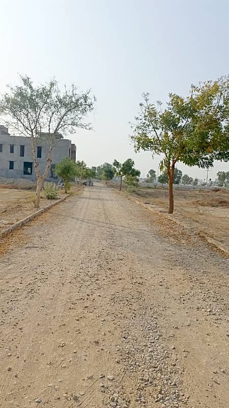 400 Square Yard West Open Transfer Plot For Sale In Block 2 PIR AHMED ZAMAN TOWN 1