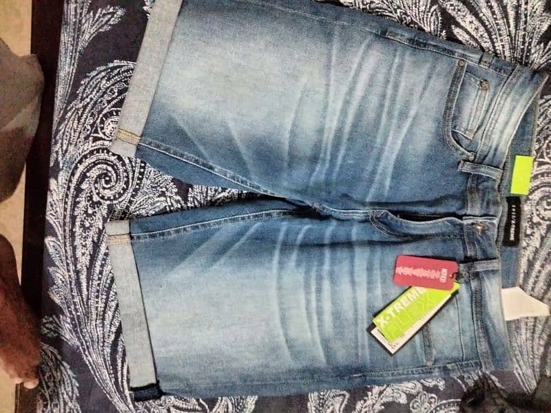 Pent jeans shorts Kurta all items are look like new 2