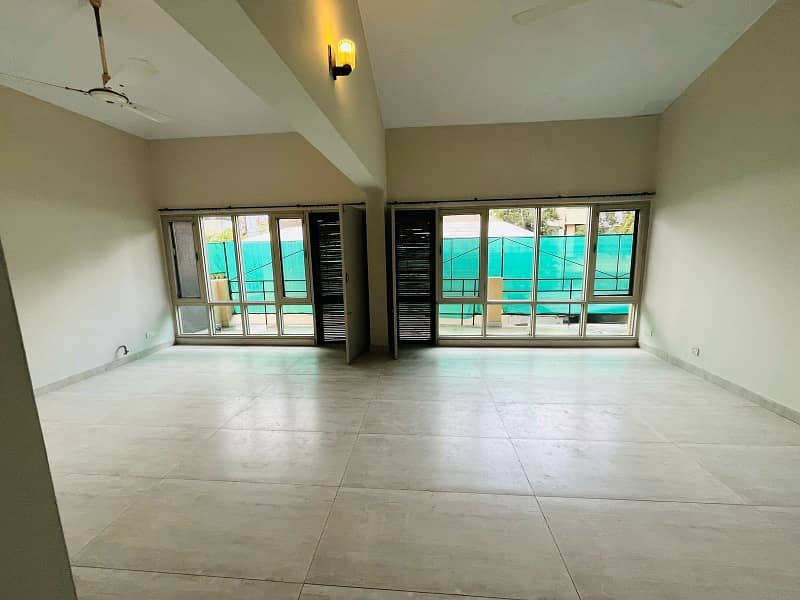F-7 2 Kanal 4Bedrooms House For Rent 2 Kitchen 0