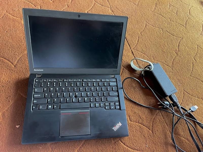 intel i5 5th 4/500 2