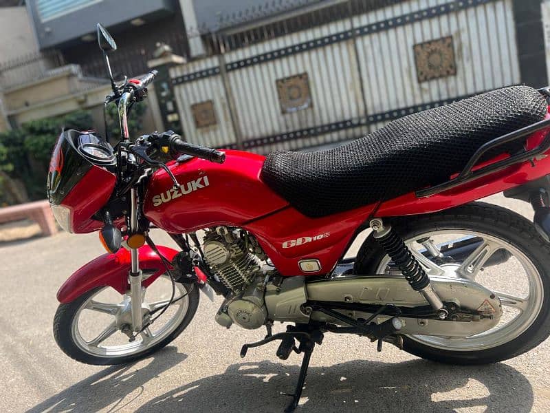 Suzuki GD 110 S 3
