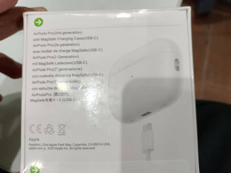 Apply Airpods Pro (2nd generation) 3