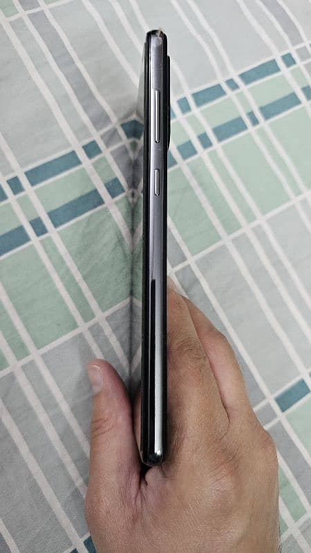 Samsung A72 8/128 4