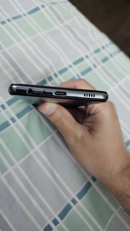 Samsung A72 8/128 5