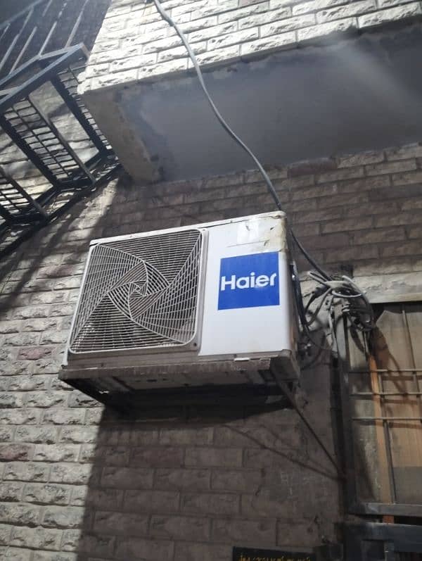 Haier DC inverter 1 ton 1