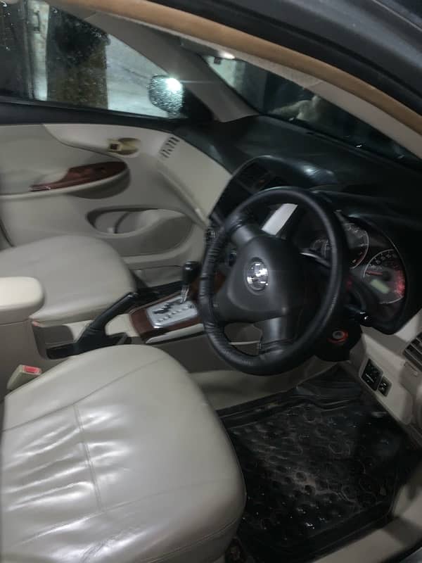 Toyota Corolla GLI 2013 DUAL VVTI AUTOMATIC 17