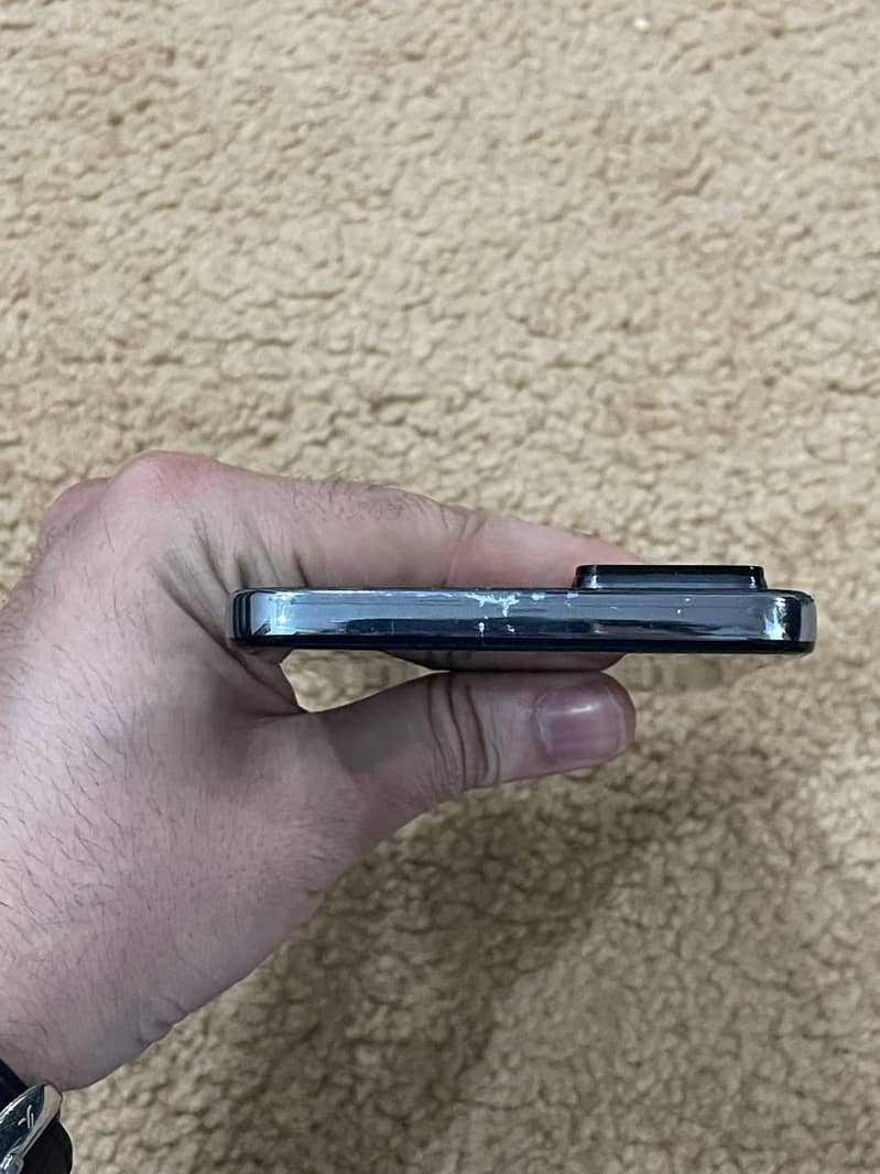 Infinix zero x pro 8/128gb pta approve 3