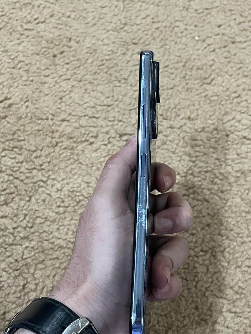 Infinix zero x pro 8/128gb pta approve 7