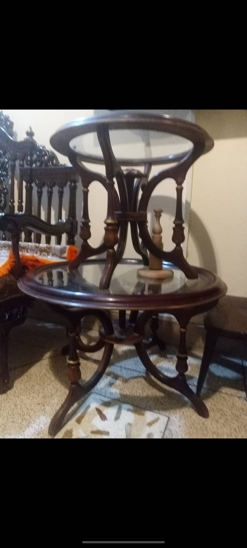 Center table with 3 1