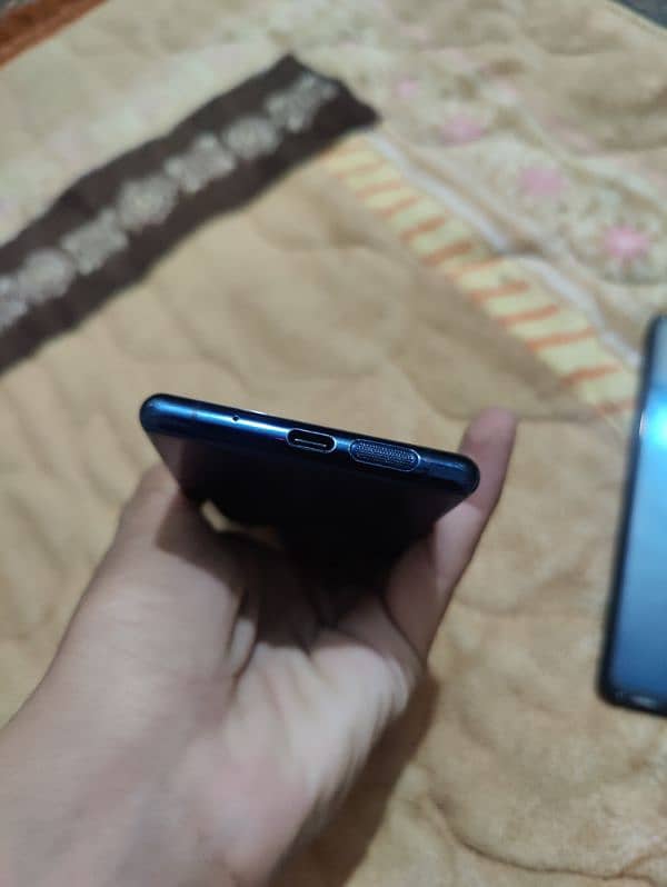 Sony Xperia mark 5 18k 4