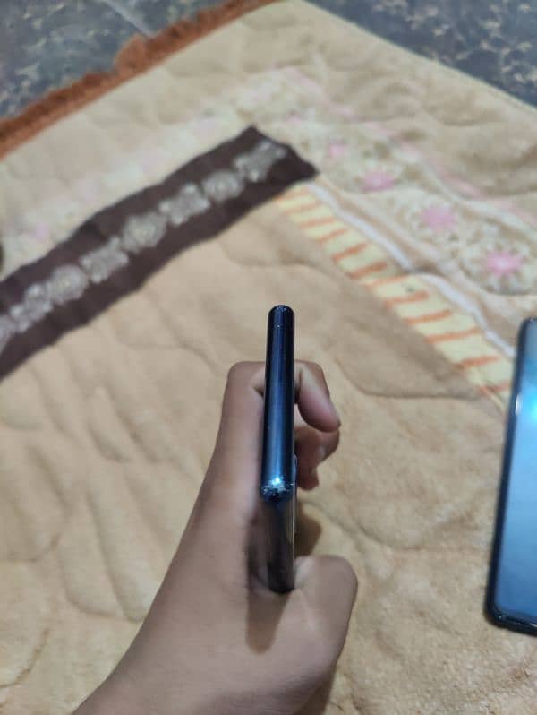 Sony Xperia mark 5 18k 6