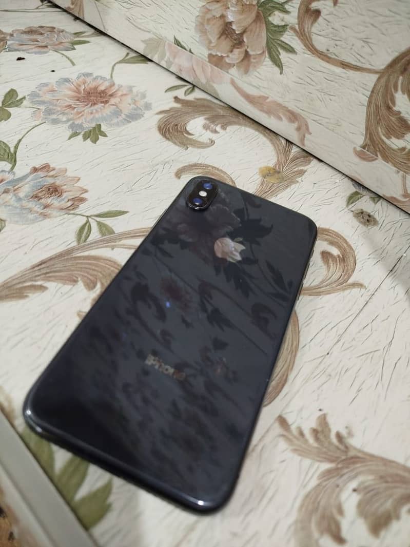 iPhone X 1