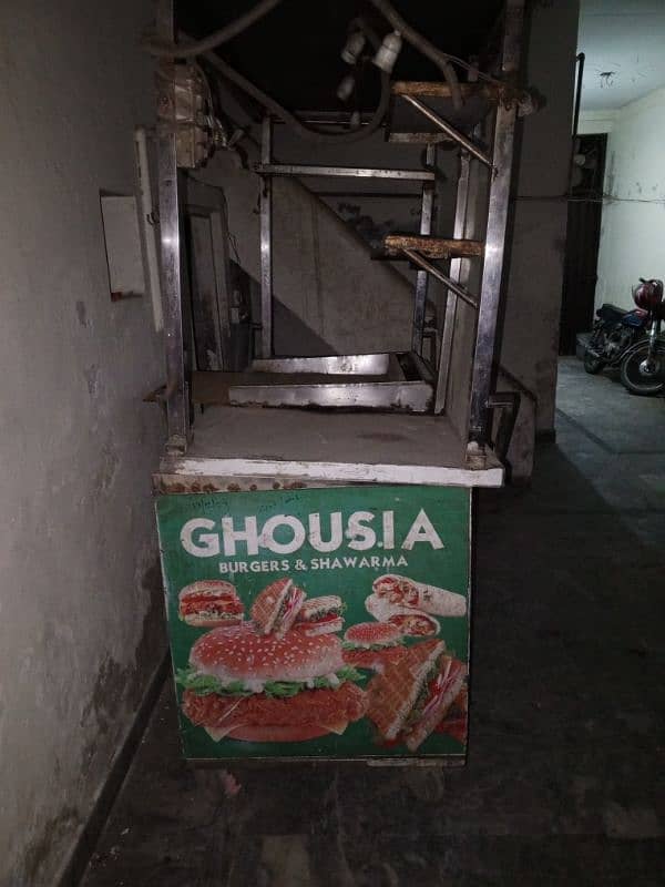 steel counter for burger and shawarma 5