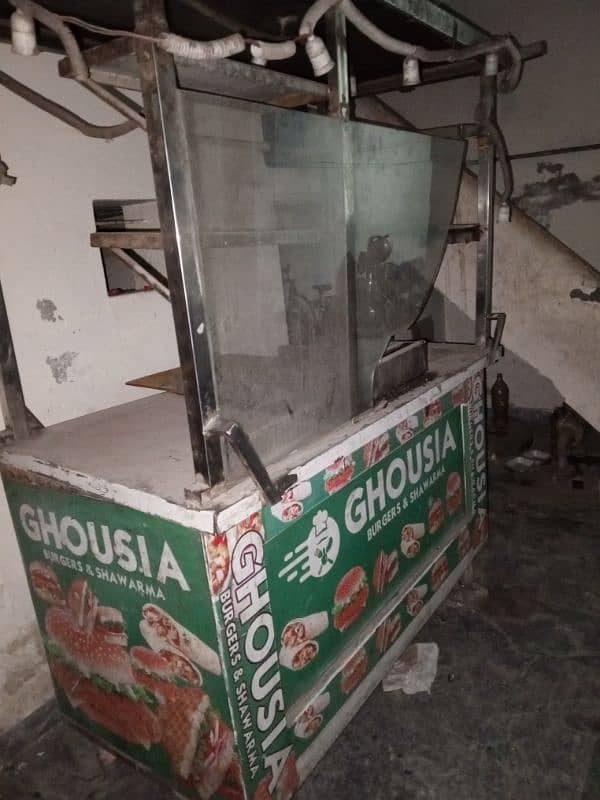 steel counter for burger and shawarma 6