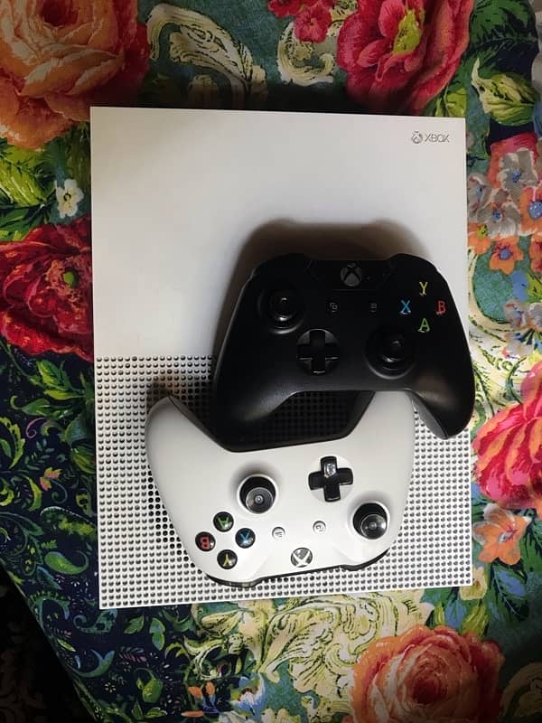 Xbox one s 1tb 9