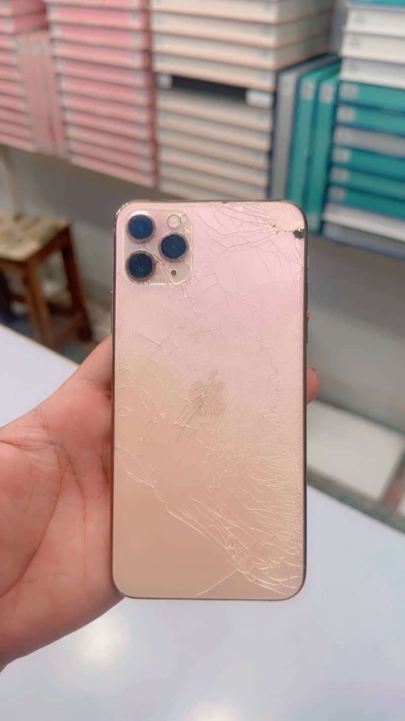 Iphone 11 pro max 2 sim pta approved 1