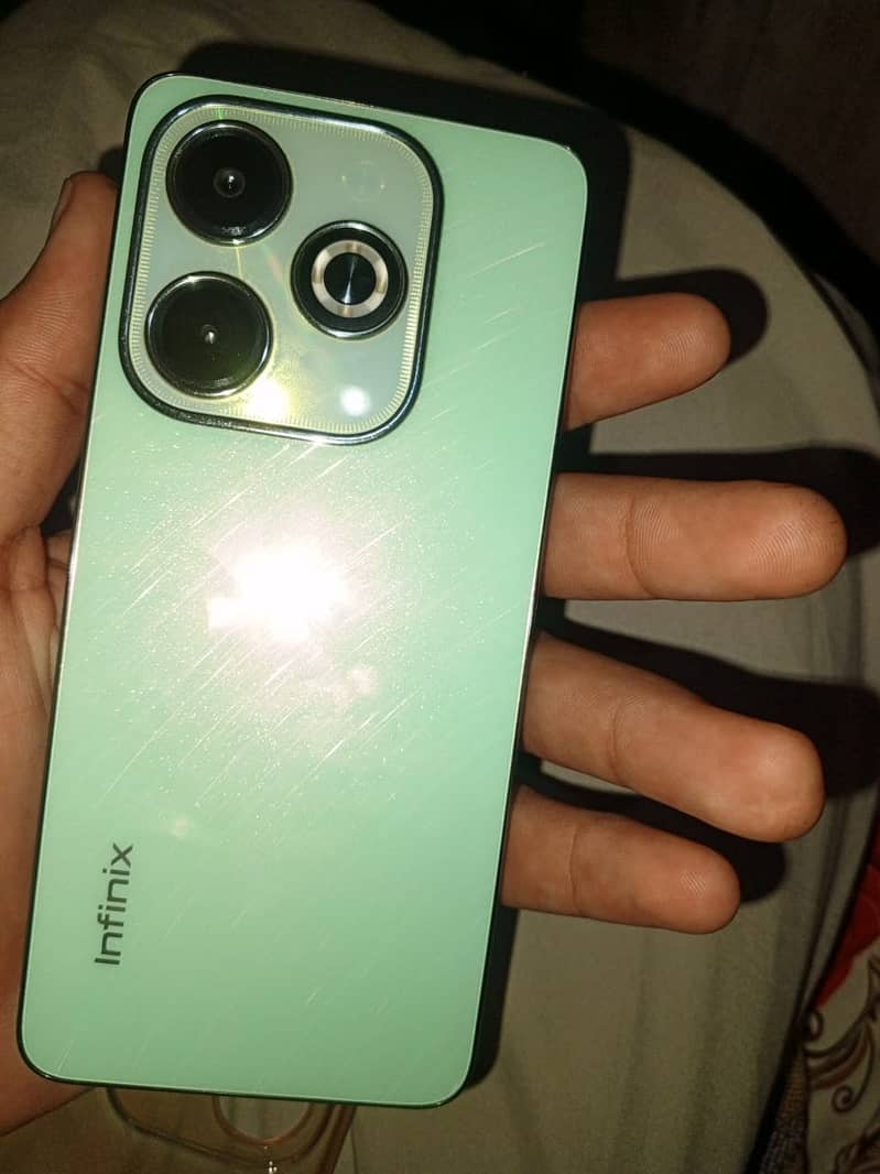 Infinix hot 40i Mobile for sale 0