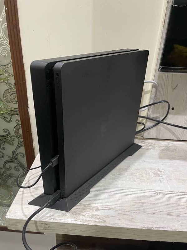 PS4 slim jailbreak version 11 1TB 2