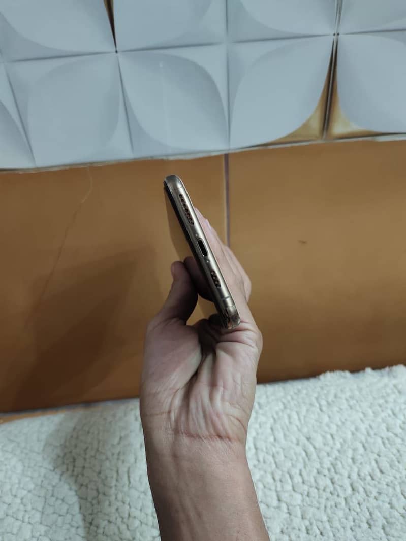 iPhone 11 Pro Max Dual Sim PTA Approved 256GB 0