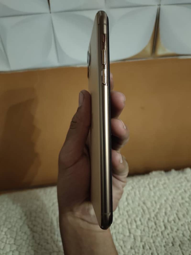 iPhone 11 Pro Max Dual Sim PTA Approved 256GB 3