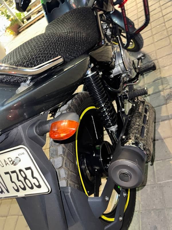 Yamaha YBR 125 Bluish Gray Color 1