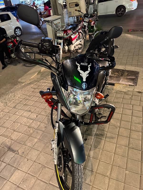 Yamaha YBR 125 Bluish Gray Color 3