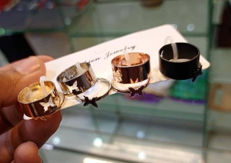 Rings Set - Pack of 4 2