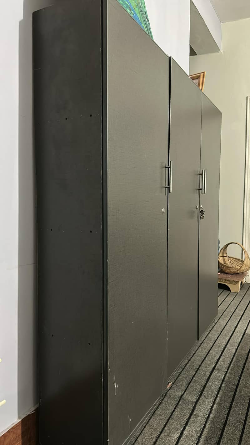 big shelf for home or office. with a seperate part on top 1