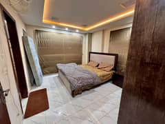 Daily bacises 1 bed rom short time coupel Allow Safe & scour 100%