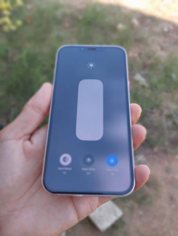 iPhone 13 for sell 4