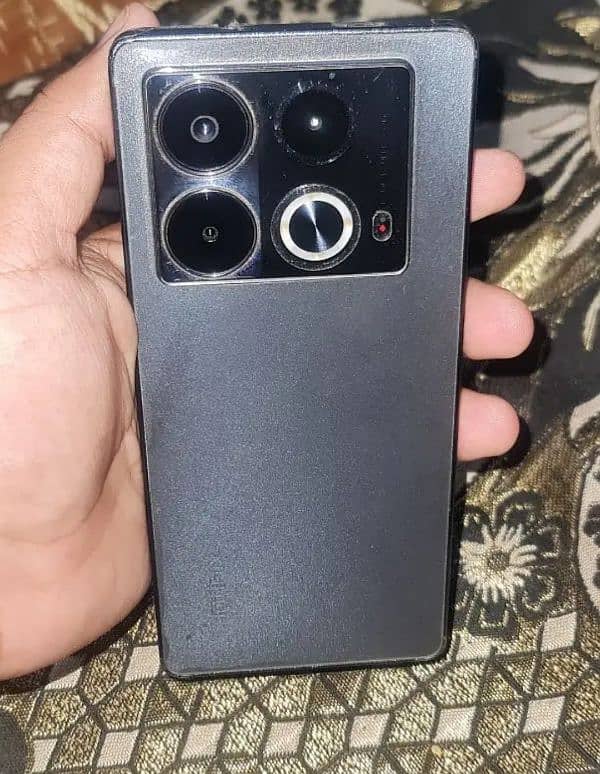 Infinix Note 40 0